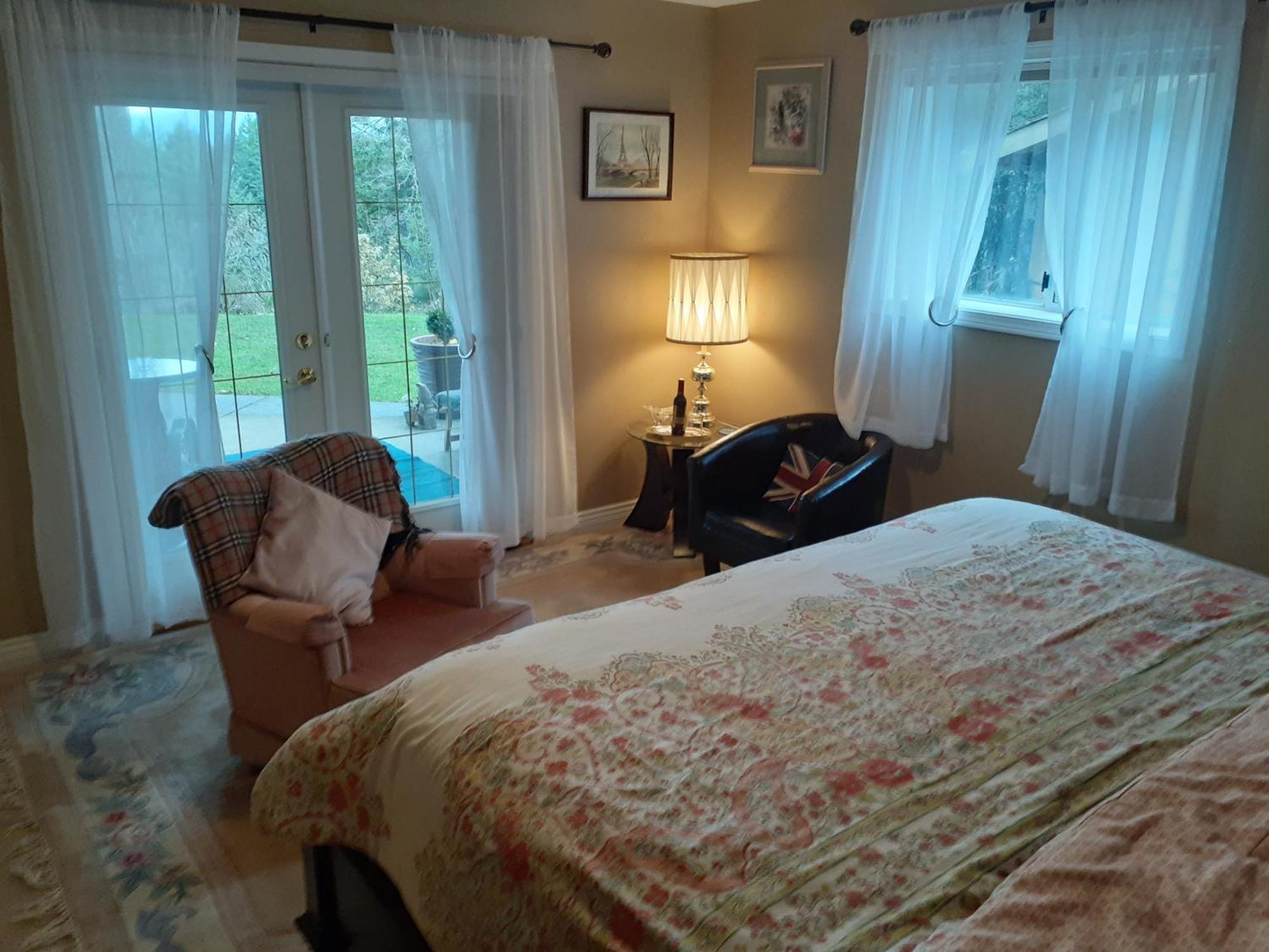 Rae Leigh Heights BnB Saanichton Exterior foto