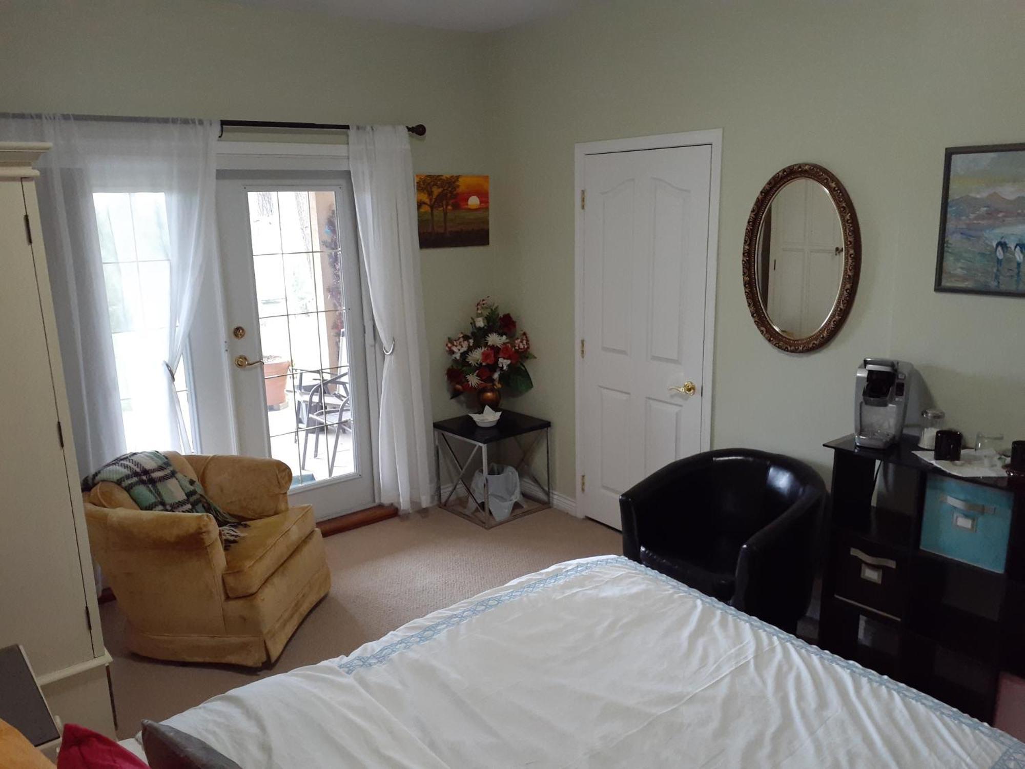 Rae Leigh Heights BnB Saanichton Exterior foto